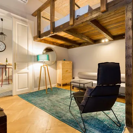 Deluxe Twin Studio In Kazinczy Street * Budapest