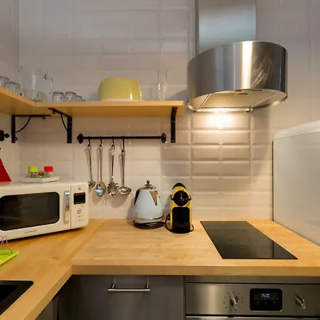 Deluxe Twin Studio In Kazinczy Street Apartment
